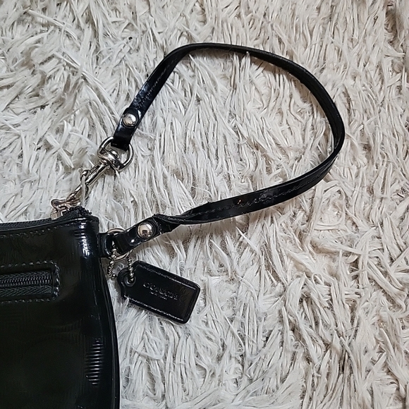 Coach Wristlet Mini Purse Clutch Wrislet Bag Black C Logo Silver Tone Hardware - Picture 13 of 14